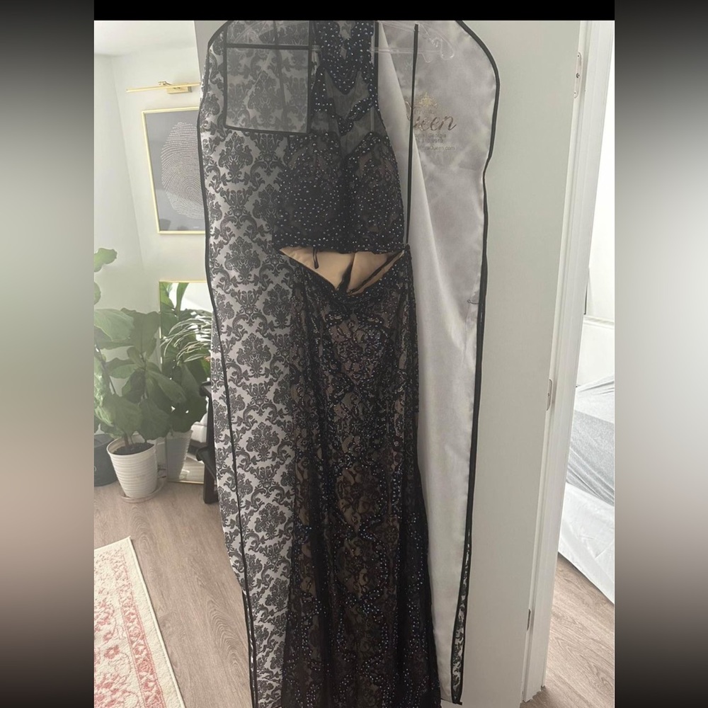 Prom dress worn once 300 obo